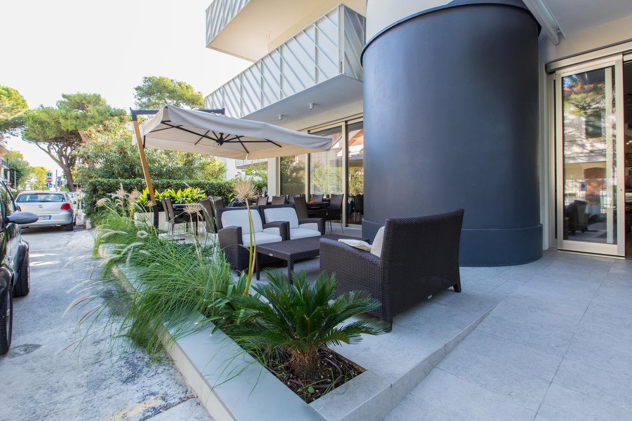 Hotel Nautilus Riccione Exterior foto
